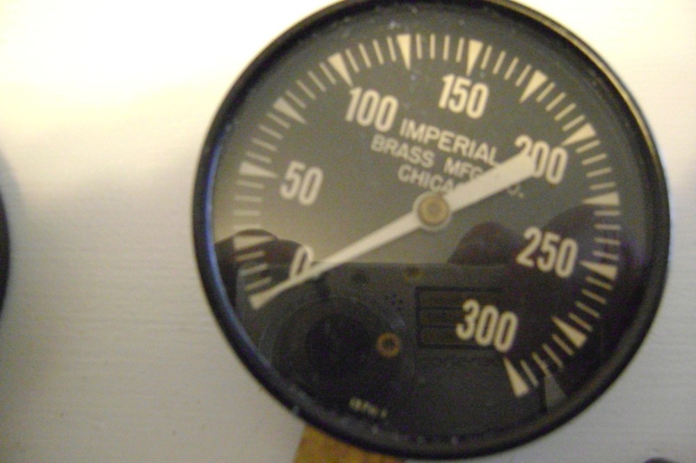 IMPERIAL AIR CONDITIONING NO. 321-C CHARGING AND TESTING UNIT