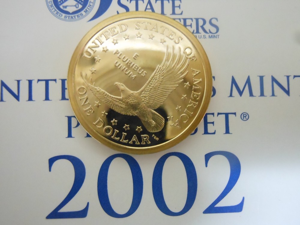 2002 S - SACAGAWEA Dollar Coin - proof Uncirculated B8
