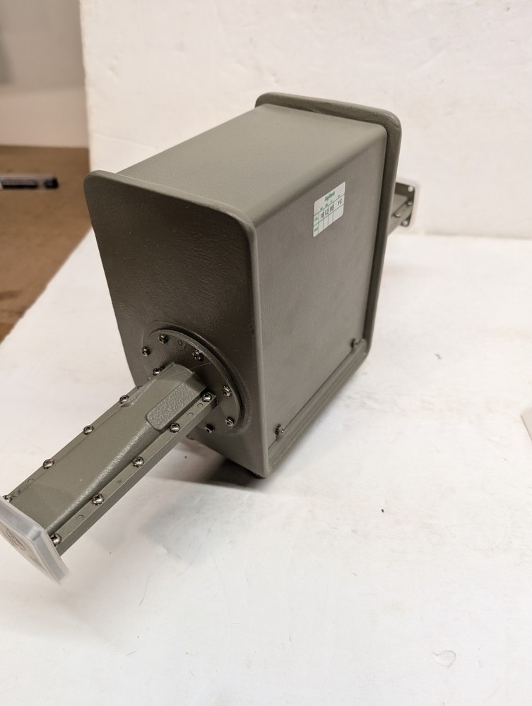 HP Hewlett Packard X382A Variable Attenuator w/ Manual