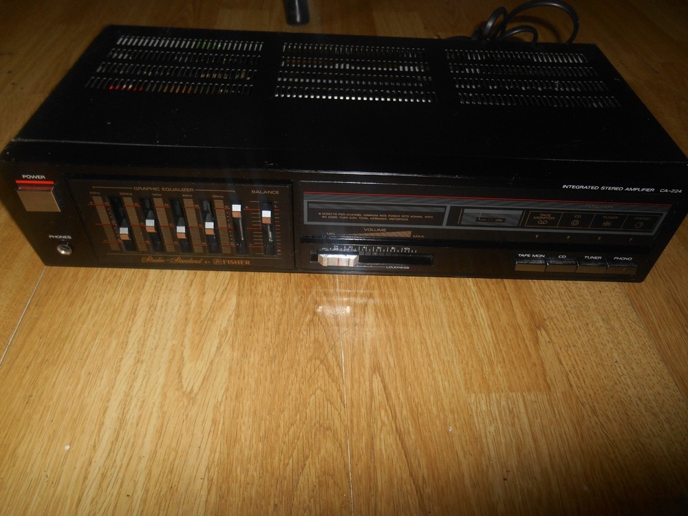FISHER CA-224 INTEGRATED STEREO AMPLIFIER