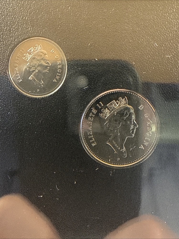 2001 Canada Coin Set - Niagara Falls