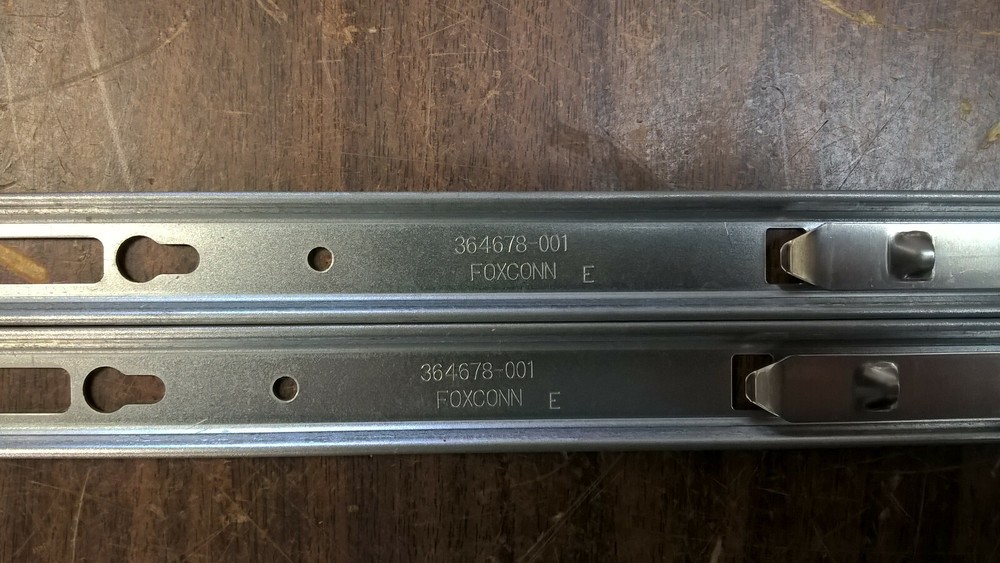 HP (Foxconn) 364678-001 Inner Rails Server Side