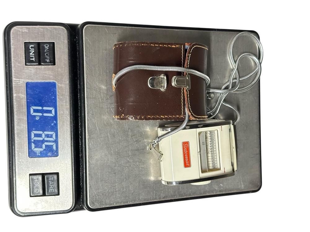 Vintage Gossen Sixtomat Selenium Light Meter w/ Case & Chain