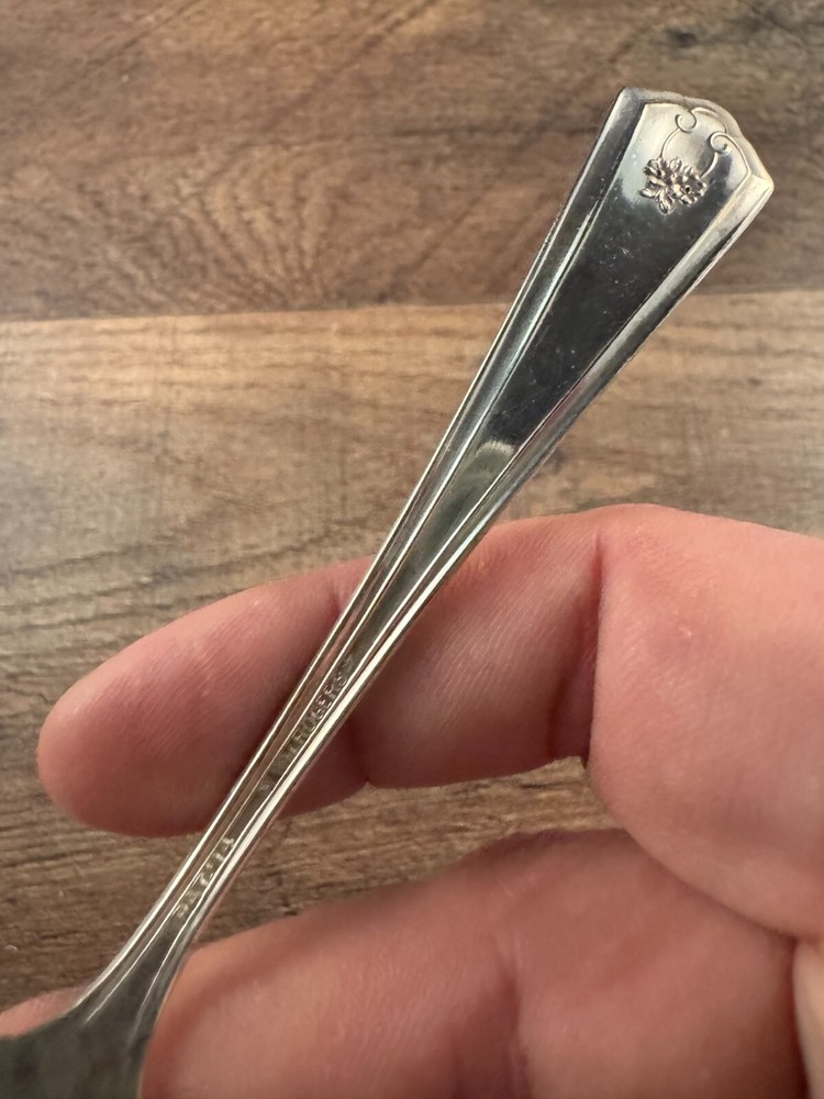 Wm Rogers Ashland Pattern Silverplated Soup Spoon Monogrammed