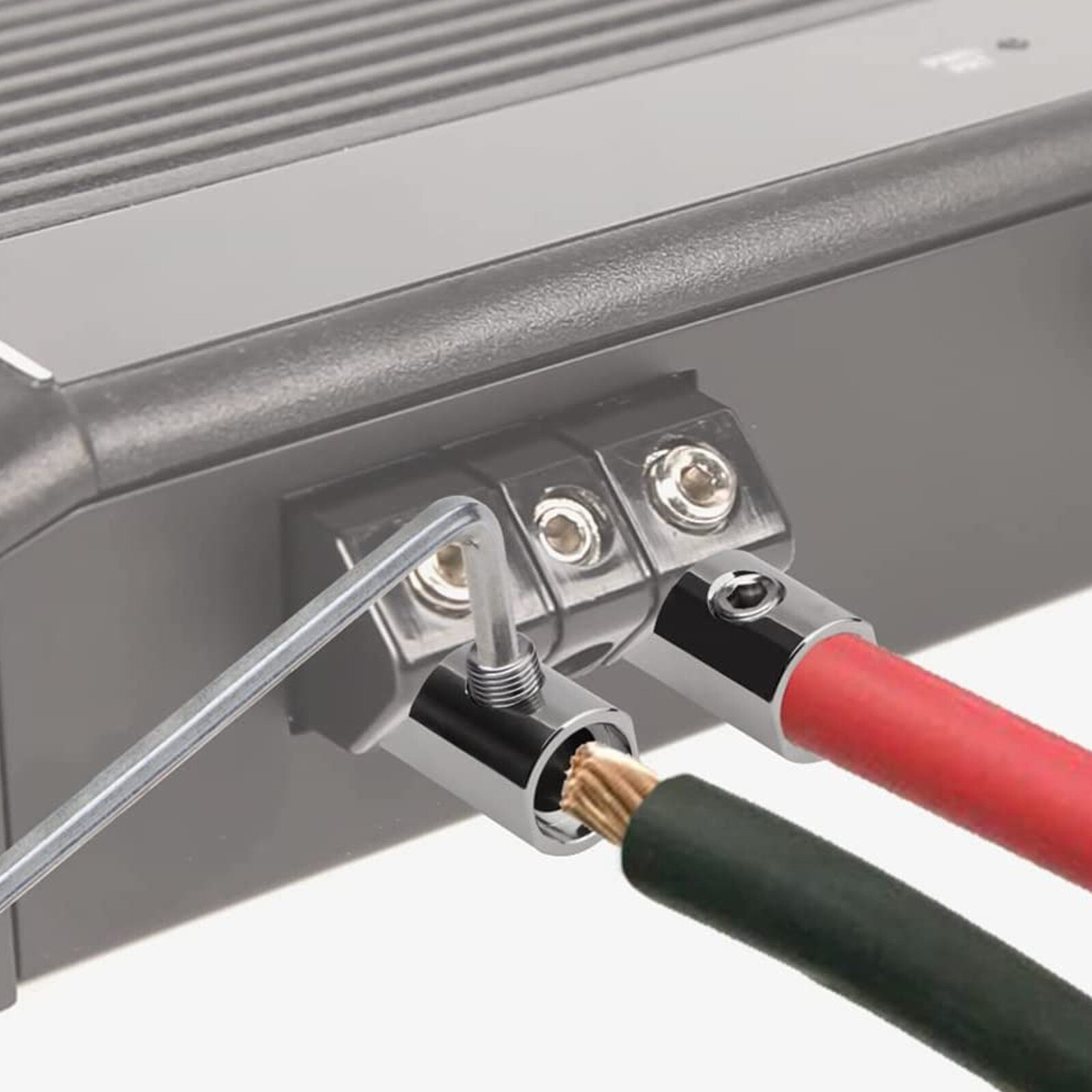 Pair Car Audio Power/Ground 1/0 Gauge to 4 Gauge Amp Input Reducers Wire Reducer