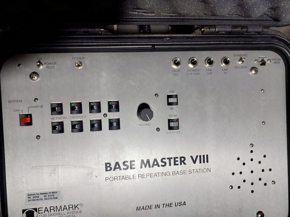 Earmark BASEMASTER VIII Portable Full-Duplex Repeating Base Station /Works