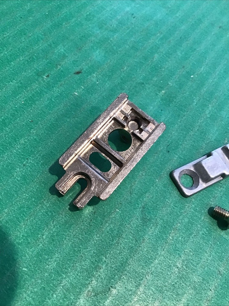 Single (1) Rare Blum 2-pc Hinge Mounting Plate 195H510-02 Hinge Part Replace