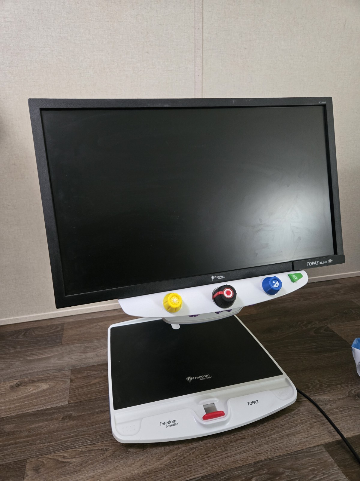 Freedom Scientific Topaz XL HD Video Magnifier 24" *please read description*