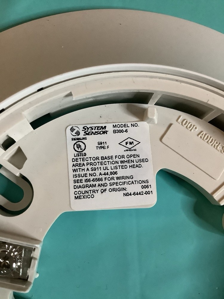 System Sensor - B300-6/B300-6-IV 6" Plug In Detector Base