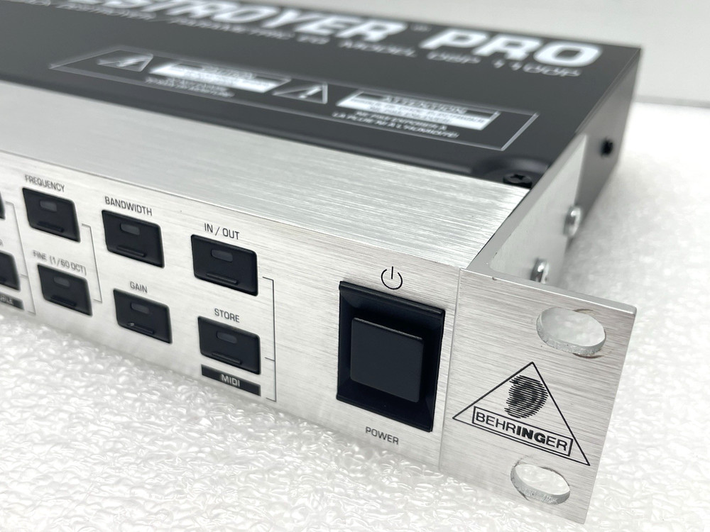 MINT BEHRINGER FEEDBACK DESTROYER PRO PARAMETRIC EQ DSP 1100P