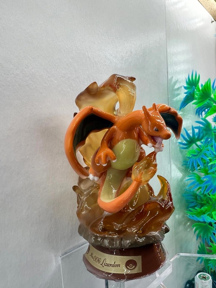 Premium Pokémon Statues