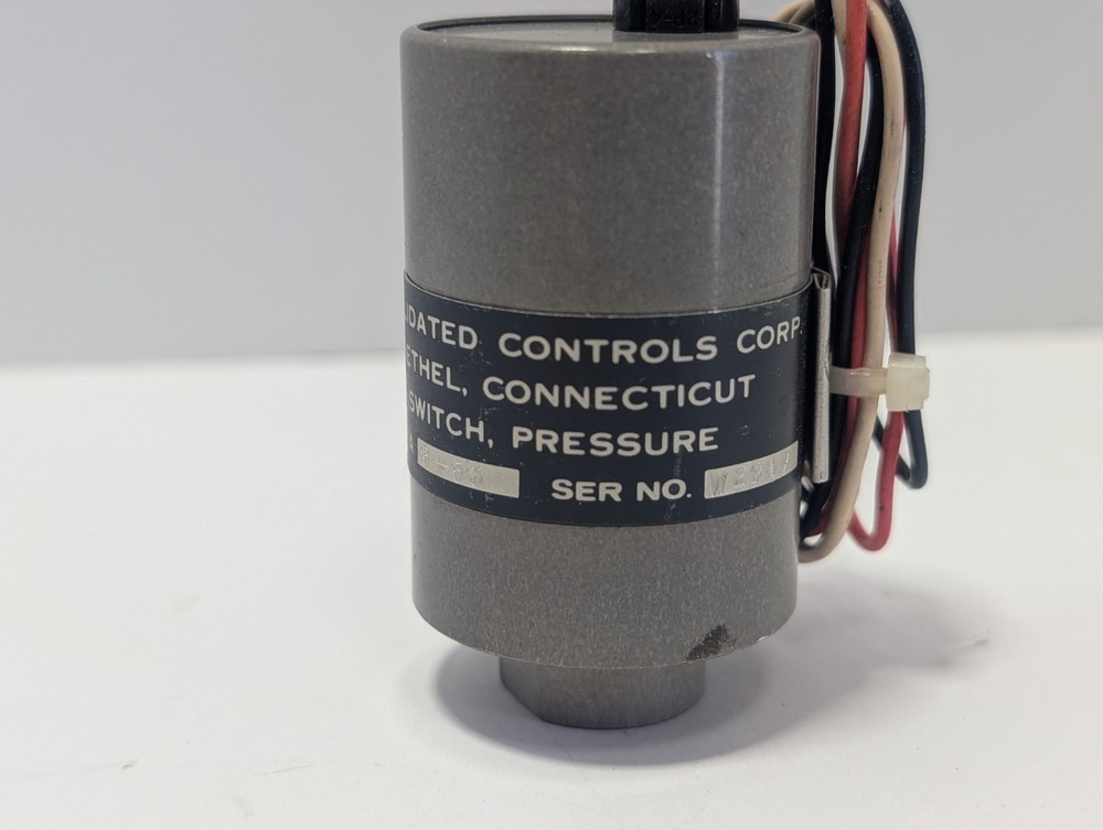 Consolidated Controls Condec 6607A3-56 Pressure Switch
