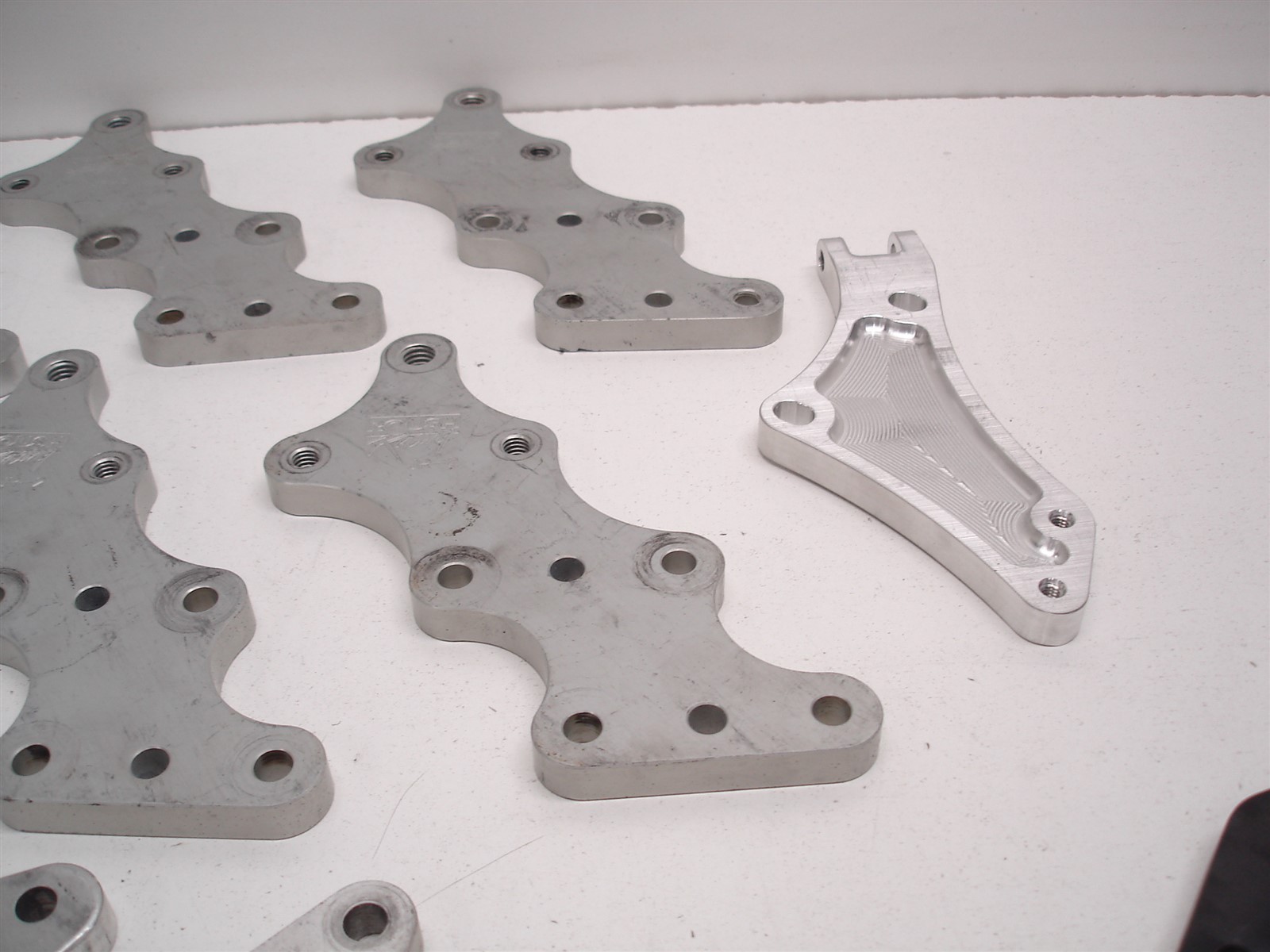 15 NASCAR ROUSH RACING BILLET ALUMINUM BRACKETS / HURST SHIFTER MOUNTS ETC