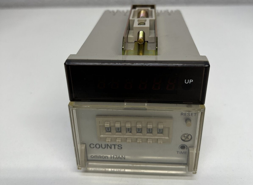 Omron H7AN-R6DM Up/Down Reversible Digital Counter USIP