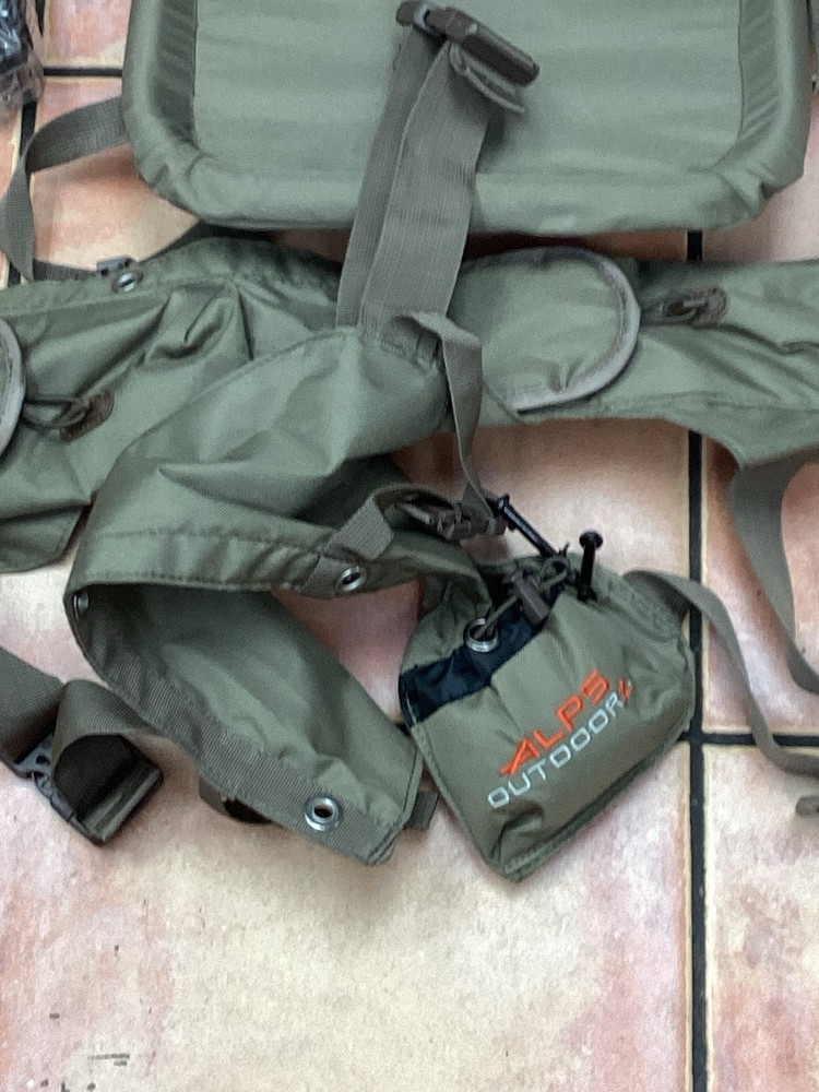 Alps OutdoorZ Commander Freighter Frame & Pack Bag