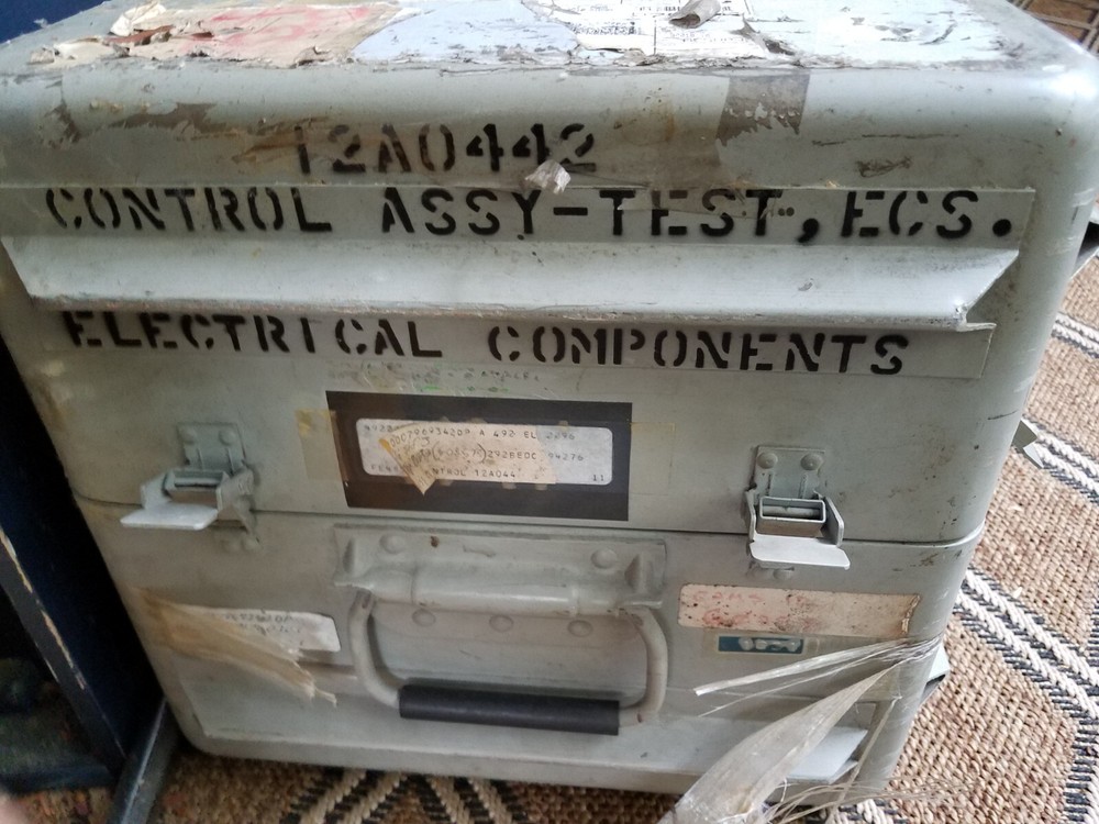 Military Electrical Tester. General Dynamics 12A0442-801