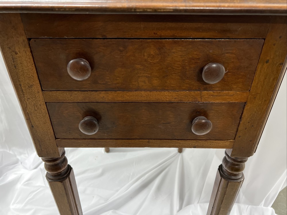 Mitchell and Rammelsberg drop leaf table