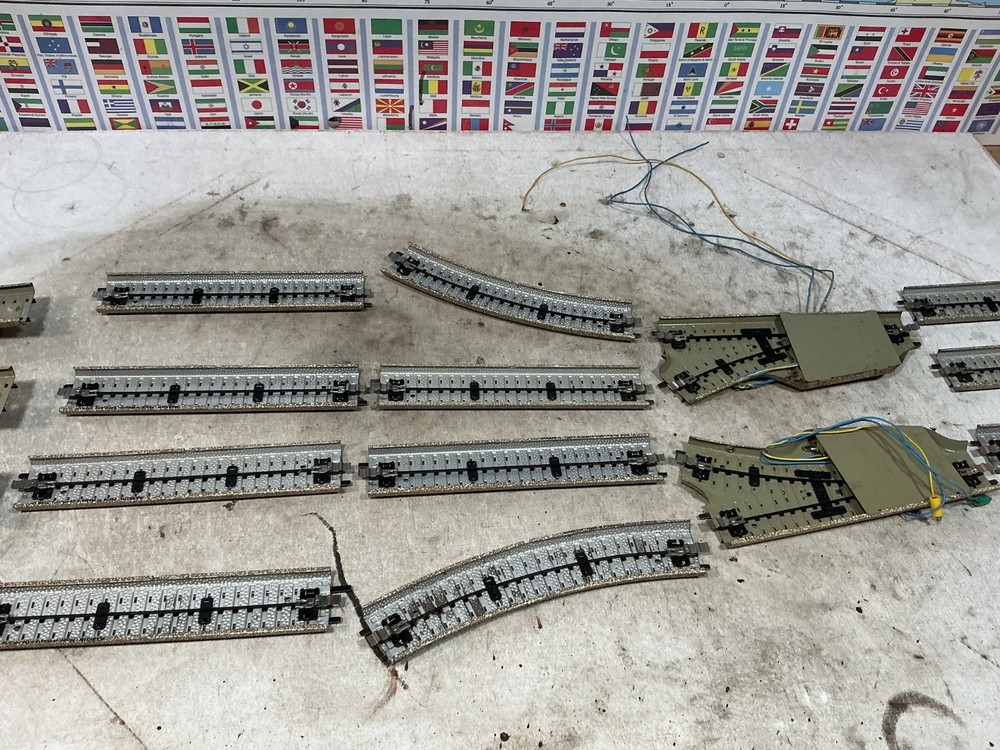 Marklin M Track - SET H0 scale End Station Loading Area