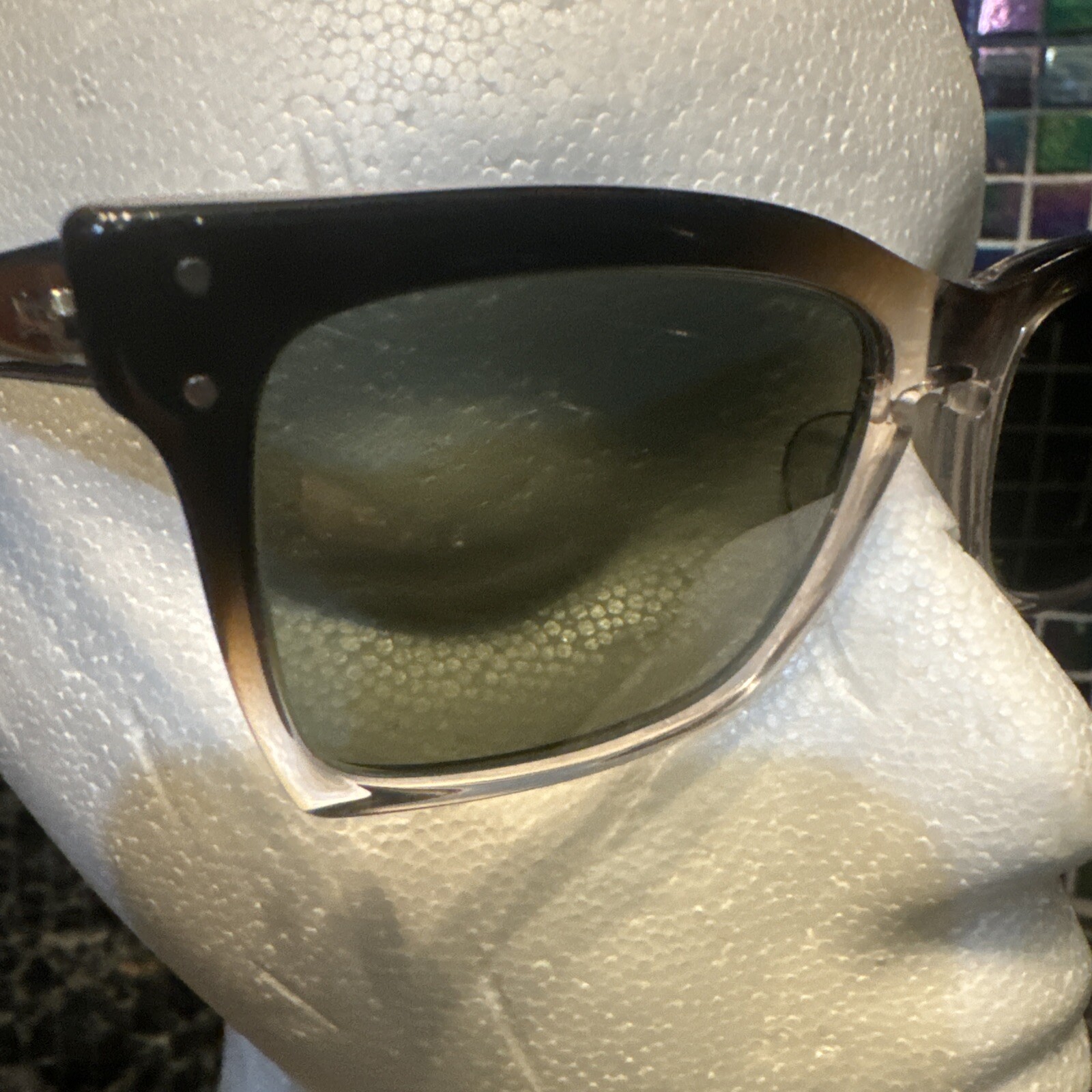 Vintage Men's Shuron Grand Prix Continental SHURAY Sunglasses Brown in Orig. Box