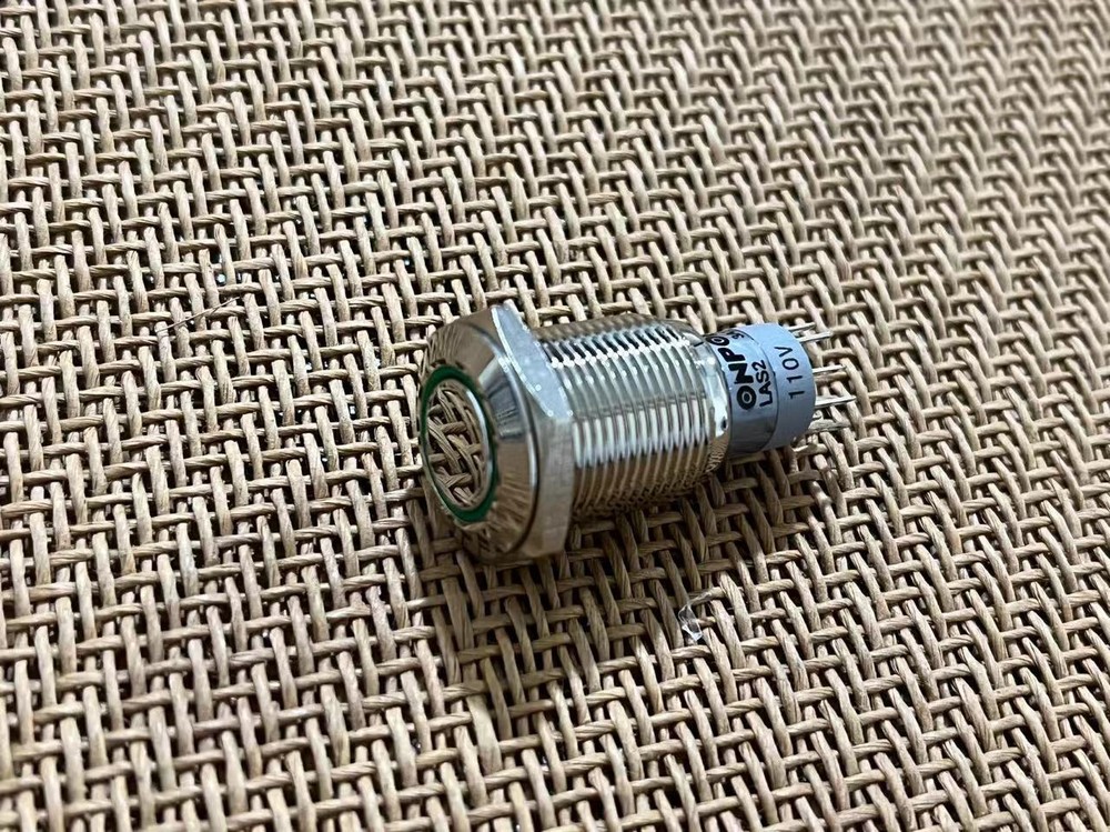 16mm Hole Screw Mount Red 12V DC Indicator Pilot Led 9V-120V AC/DCLocking Switch