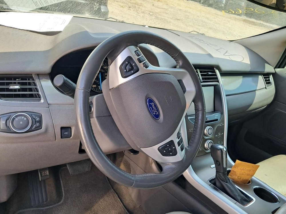 EDGE 2013 Glove Box 4799365