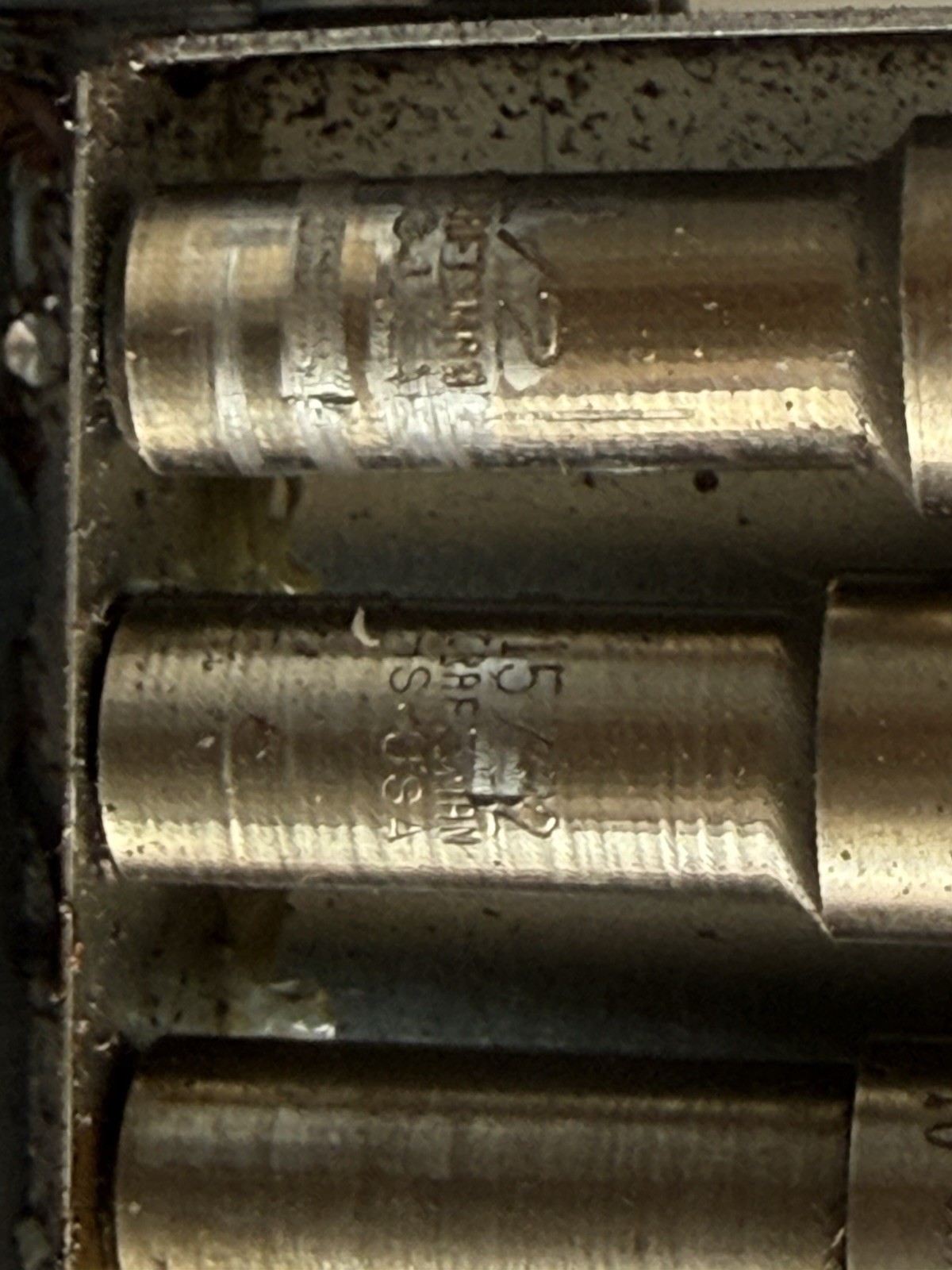 Vintage Drill Bit Holder HUOT 1/16 To 1/2 By 1/32 with assorted bits / used