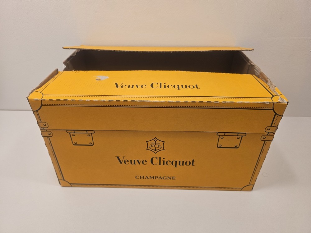 VEUVE CLICQUOT CHAMPAGNE EMPTY BOTTLES 75cl ( X 6 ) includes 📦 Box