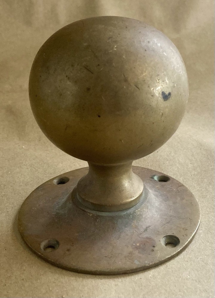 Quality Antique Large Cast Solid Circular Brass Single Door Handle Knob c1900