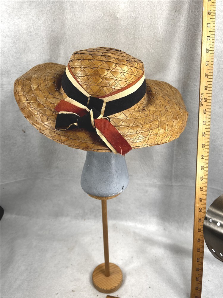 antique straw hat wide brim natural color 20.5 inch inside edge original 1940