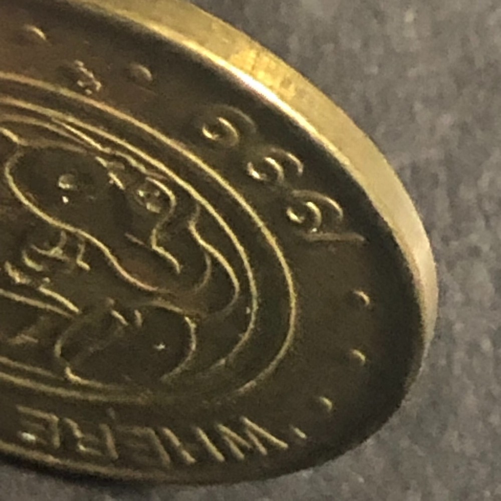 Chuck E. Cheese Brass 25c Arcade Token 1999 25mm
