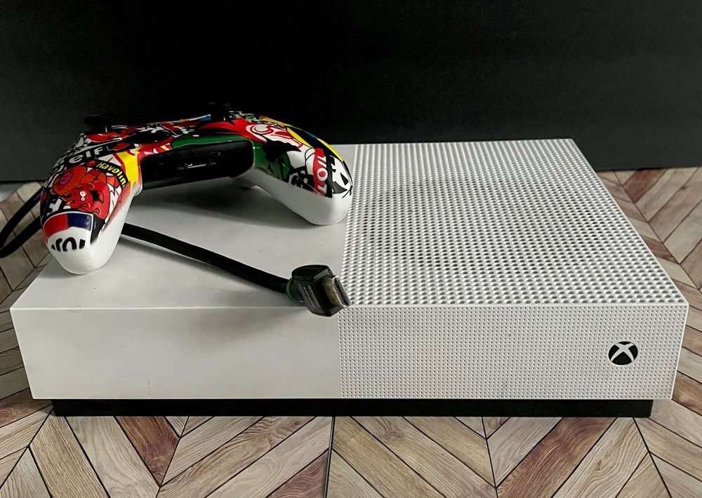 Xbox With Controller