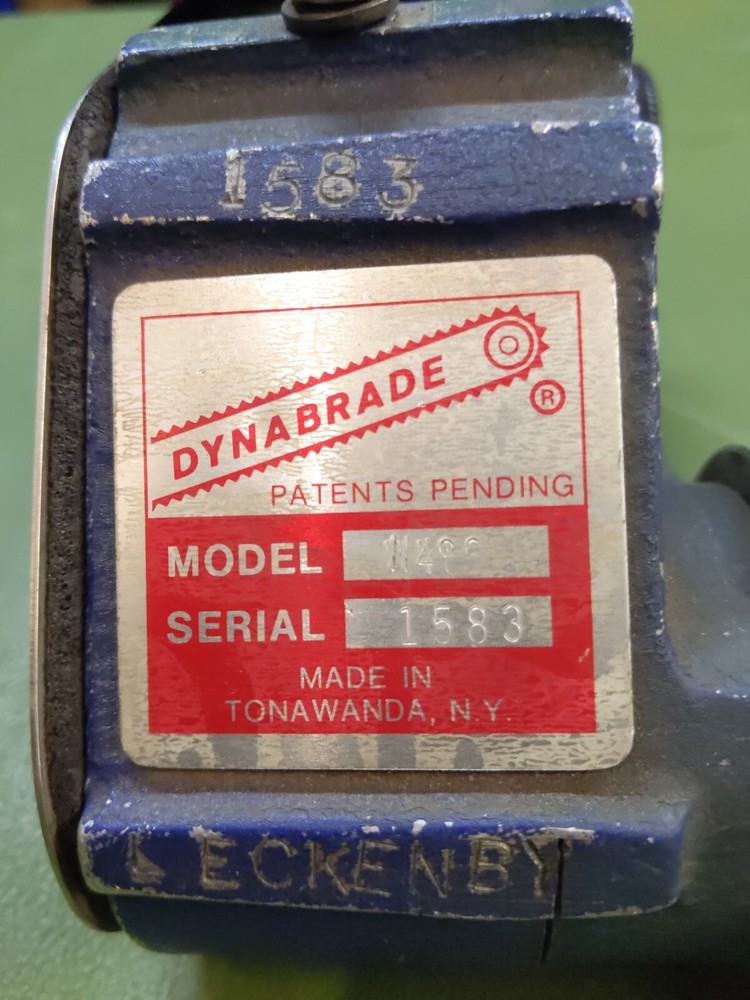 Dynabrade 11486 Dynabelter Belt Sander & Accessories *TESTED/WORKING*