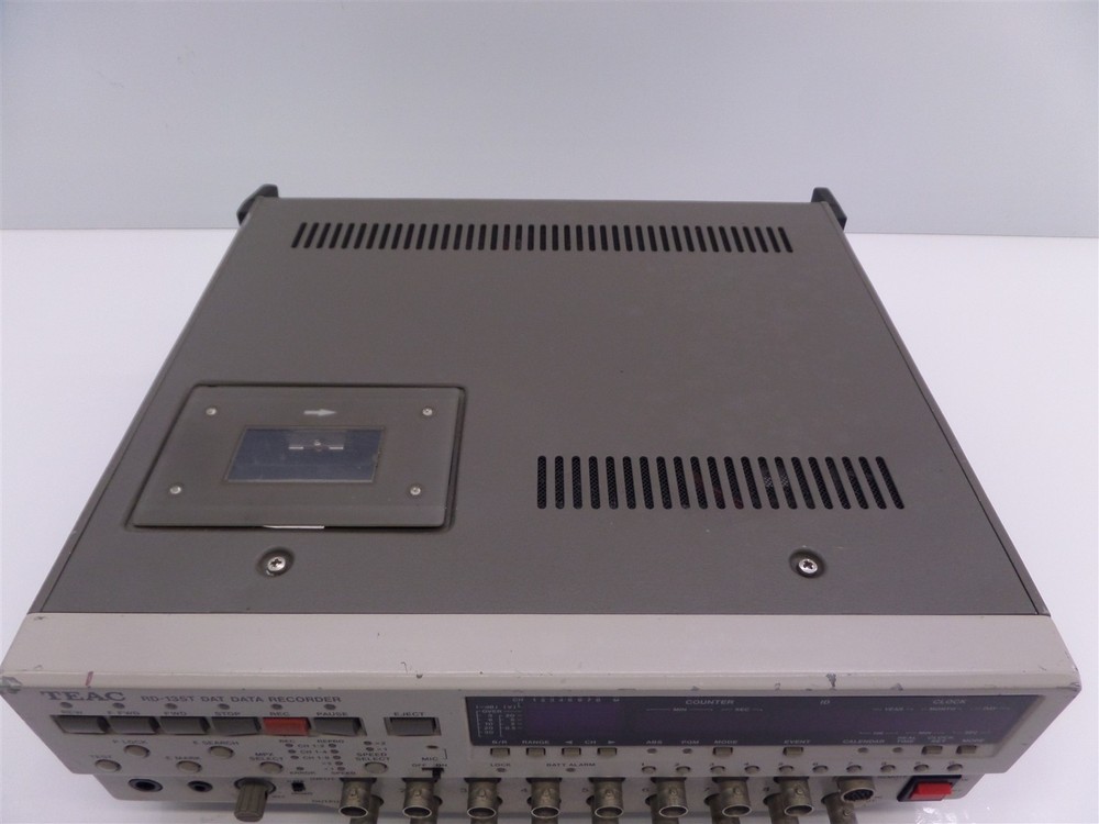 TEAC RD-135T DAT 8-Channel Data Recorder