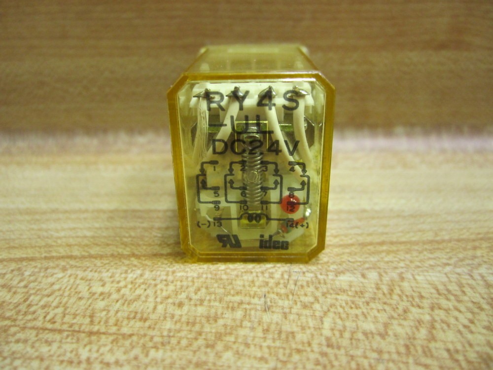 IDEC RY4S-UL-DC24V Relay RY4S-UL-24V DC 24VDC
