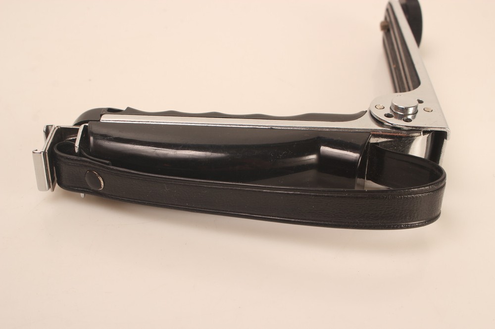 Foldable Off Camera Flash Bracket L Shaped w/ Hand Grip & Cold Shoe Compact