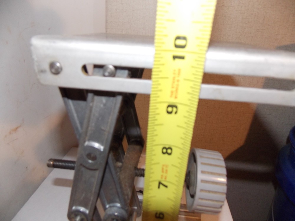 Cenco Lerner Lab Jack