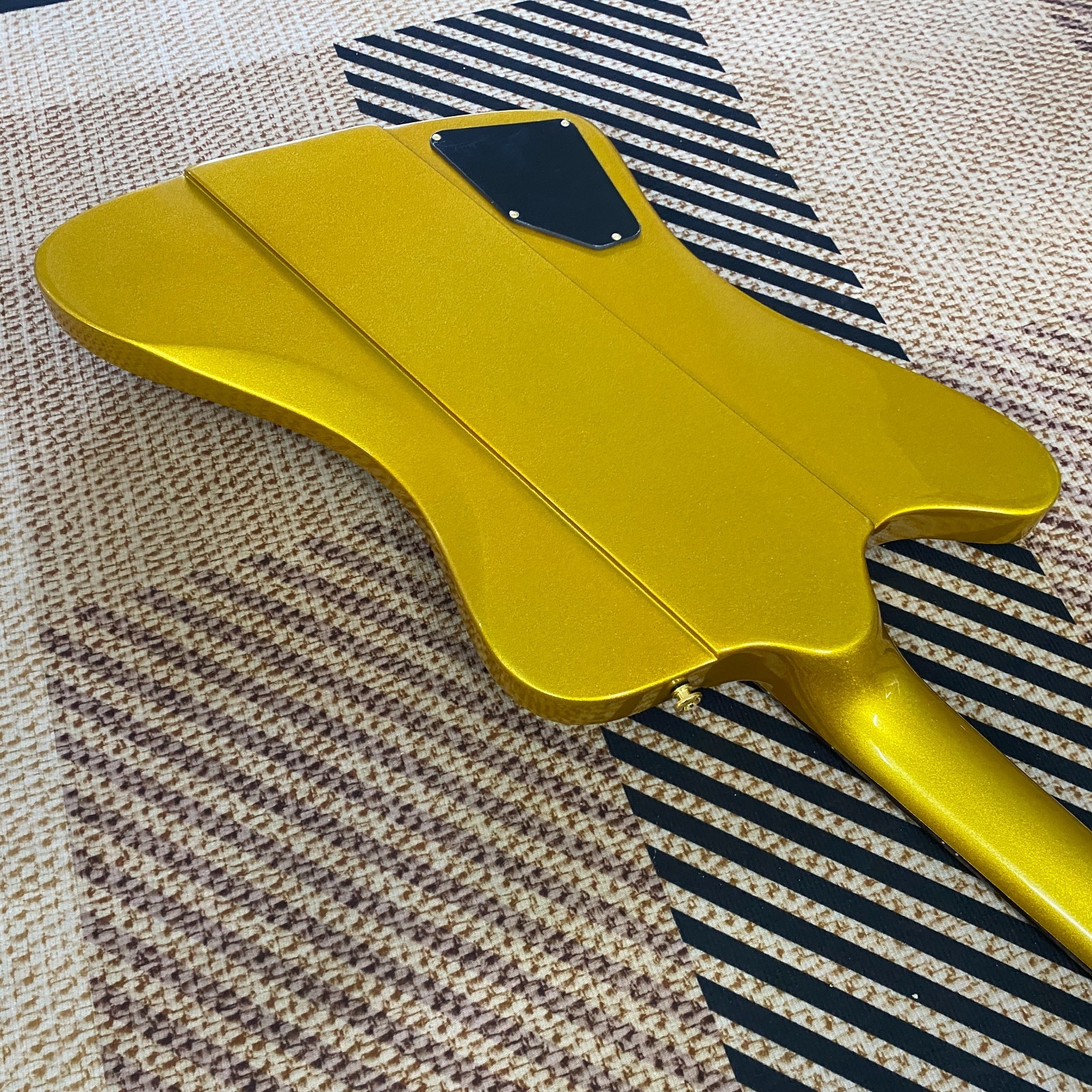 Bass Guitar Gold Mahogany Body 4String New Product