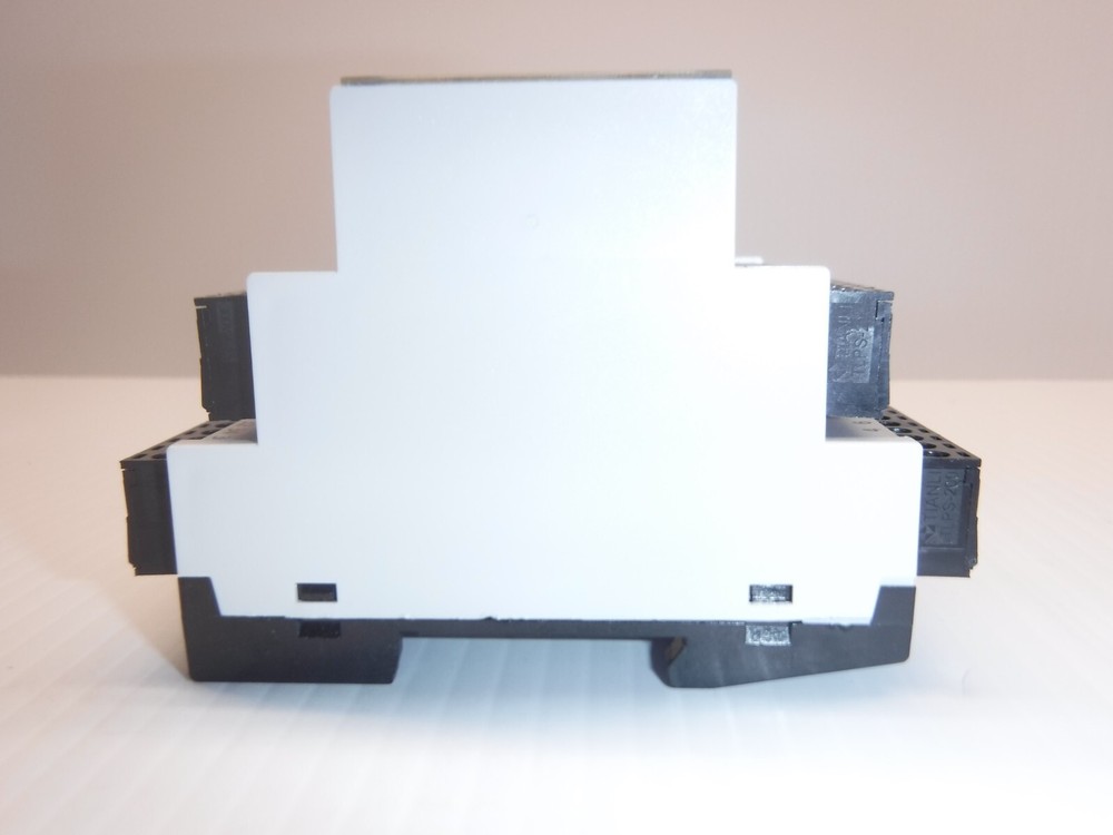 Neutronics DTX 832 Gas Analyzer