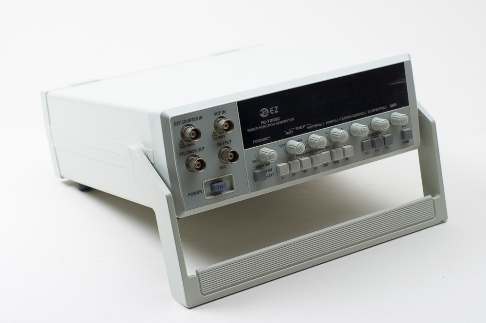 EZ Digital FG-7002C Sweep/Function Generator