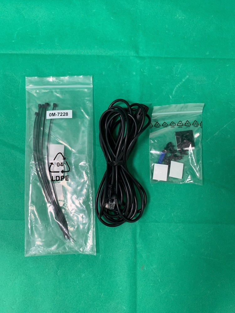 APC AP9335TH Temperature & Humidity Sensor