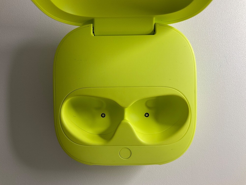 Original Beats Fit Pro Replacement Charging Case