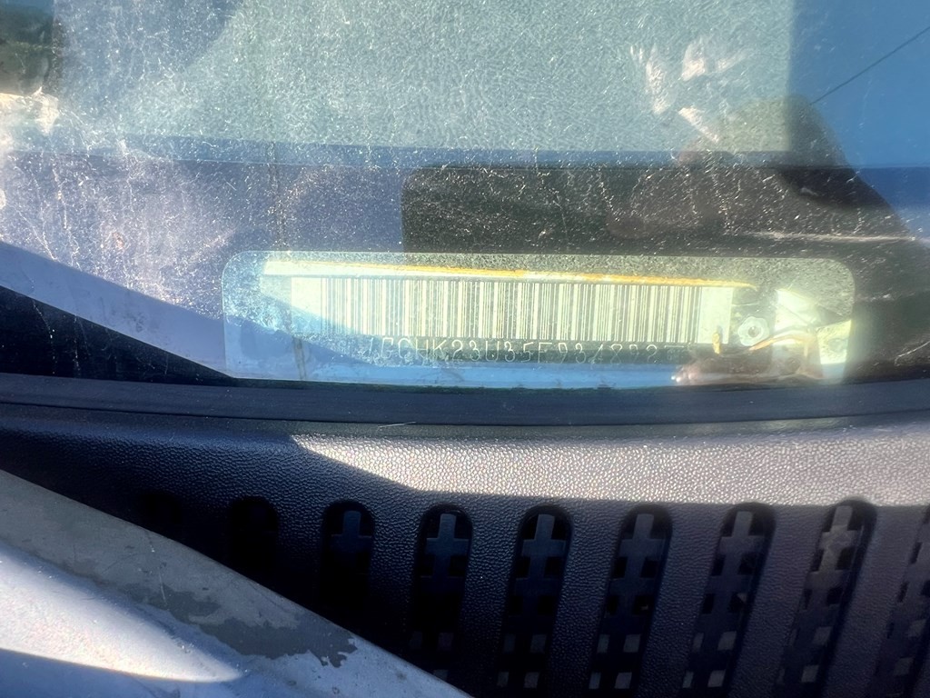 2005 Chevy Silverado 2500 2500HD CD Player AM FM Stereo Radio OEM