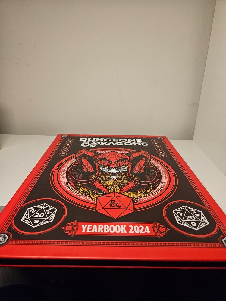 Dungeons & Dragons Yearbook 2024 - New