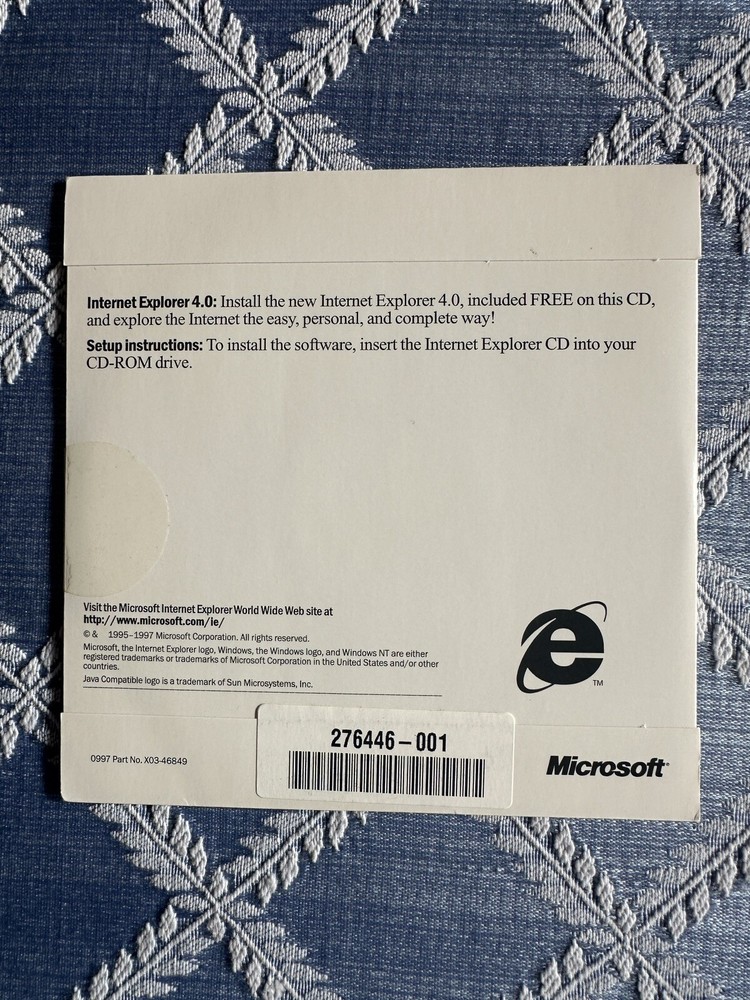 VINTAGE MICROSOFT INTERNET EXPLORER 4.0 CD ROM STILL SEALED