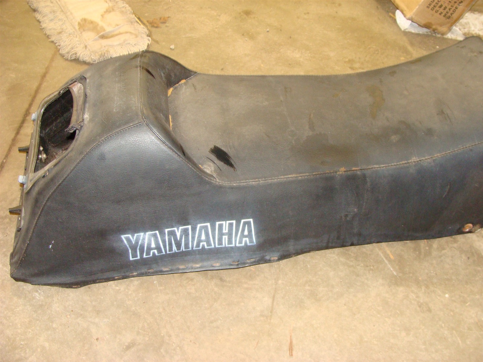 1992 YAMAHA PHAZER 2 II PZ480e seat, needs new base and trunk flap