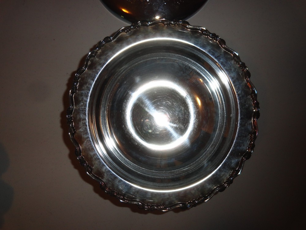 Vintage Serving Dish 10 1/2" Oneida Silverplate Covered 3 Leg