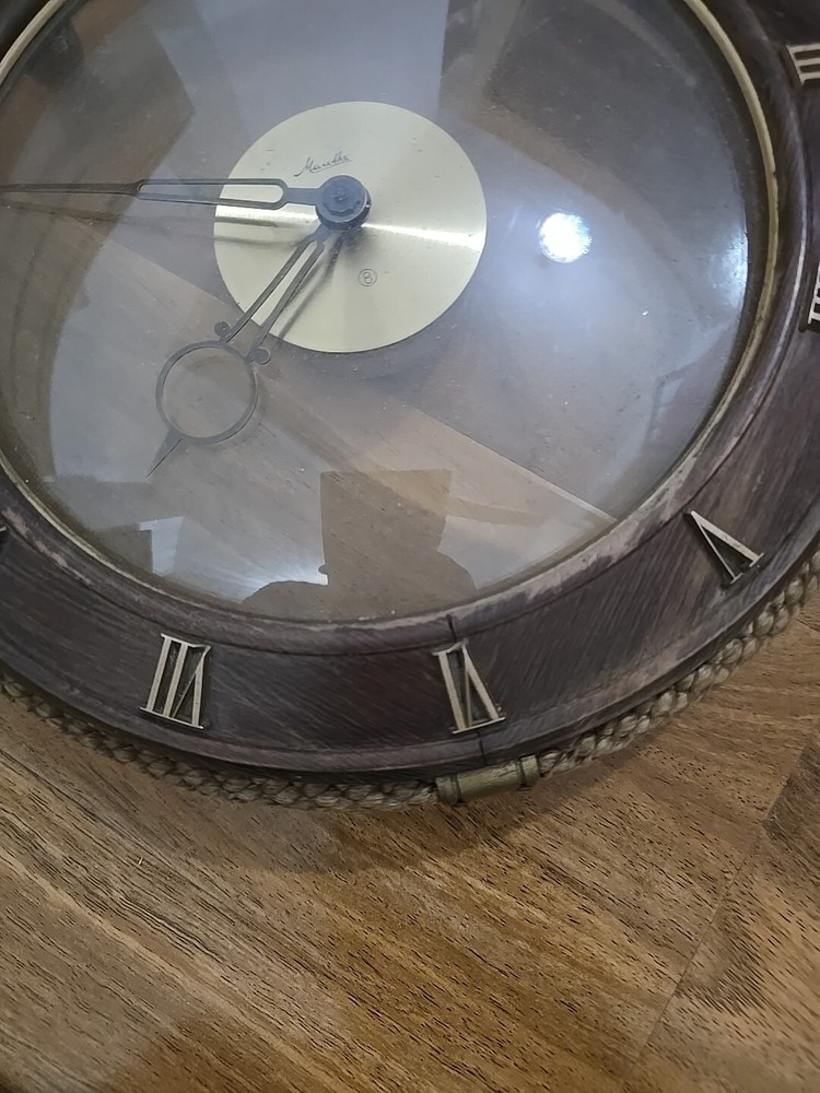 vintage MAUTHE Wall Clock / Mechanical / Wind Up