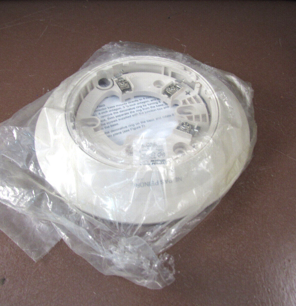 System Sensor Smoke Detector Base  /  B210LPA