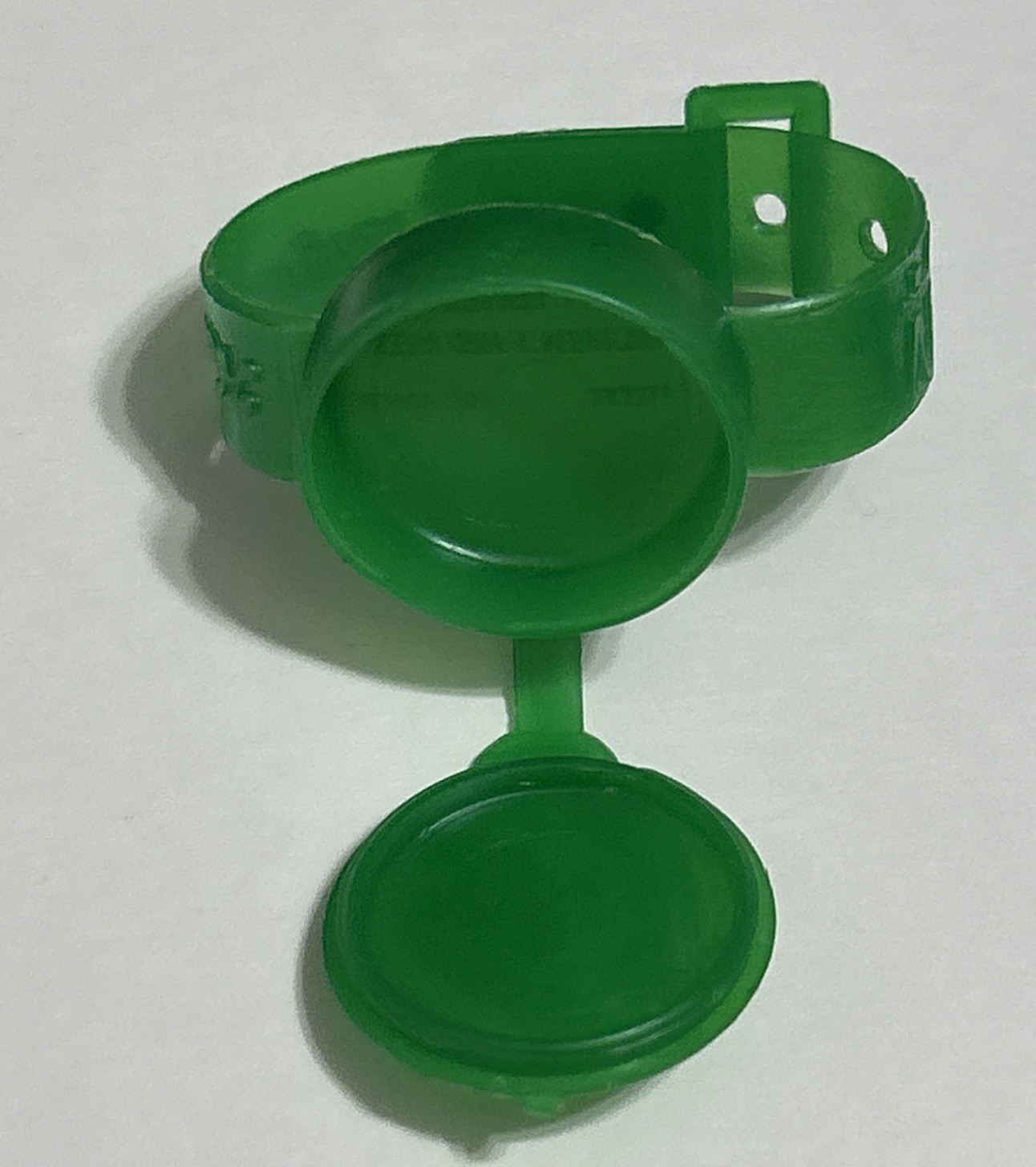 25pc VTG 90s Toy Junk Drawer Lot Elmo Ernie Farmer Hamster Raisin Happy Meal Toy