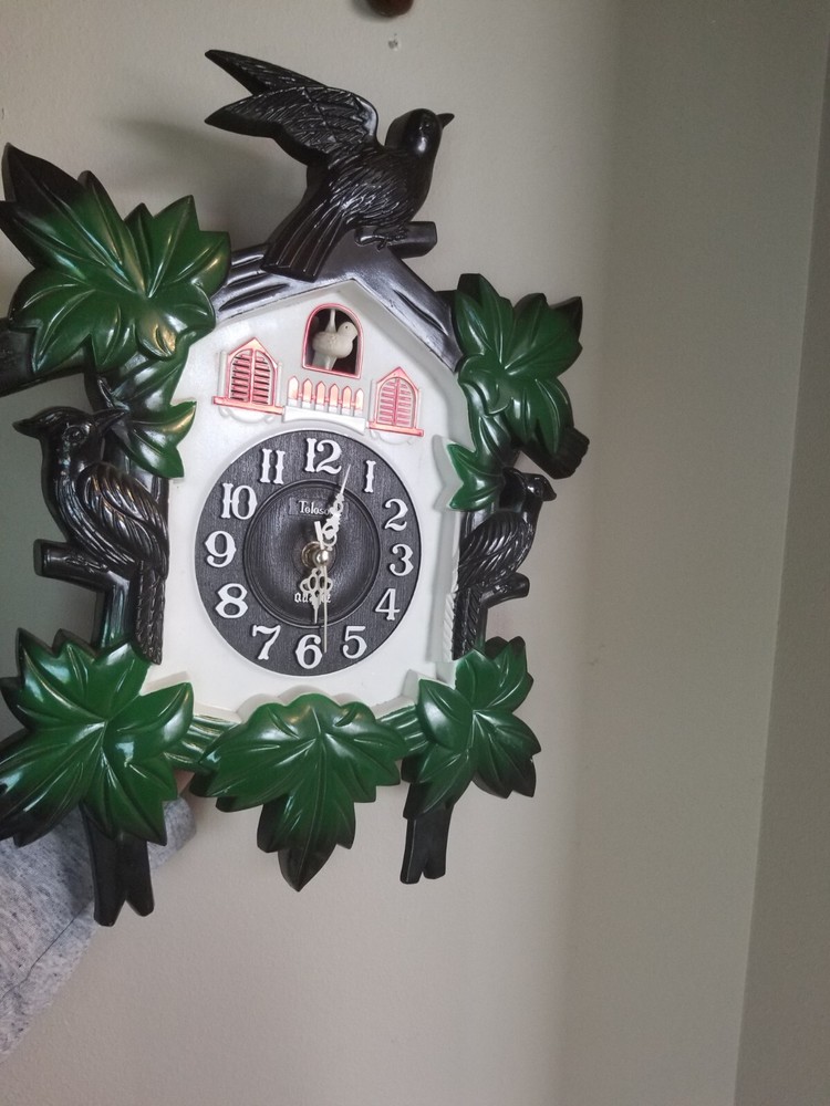 Vintage Telesonic Plastic Cuckoo Clock